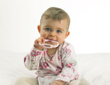 CURAPROX für Babys und Kleinkinder - Spangen vermeiden