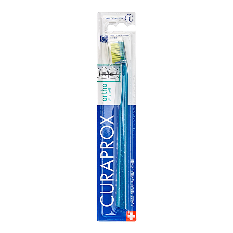 Ортодонтическая щетка Curaprox CS 5460 Ortho Ultra Soft (синяя)