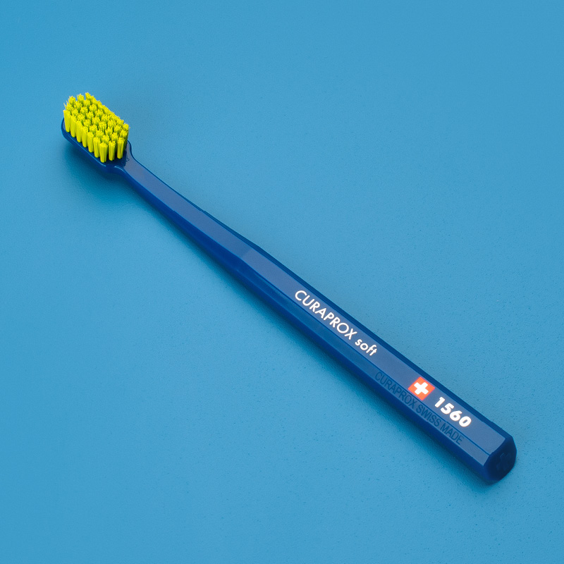 Зубная щетка Curaprox CS 1560 Soft