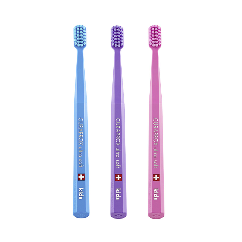 Набор зубных щеток Curaprox Kids 5500 Ultra Soft (3 шт.), (синяя, фиолетовая, розовая)