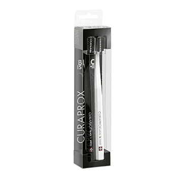 Набор ультрамягких зубных щеток Curaprox Black is White 8760 черная\белая, (2шт.)