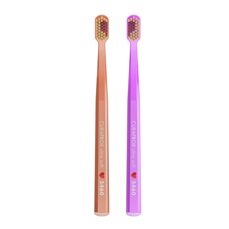 Набор ультрамягких зубных щеток Curaprox CS 5460 Ultra Soft (2шт.) Duo Love