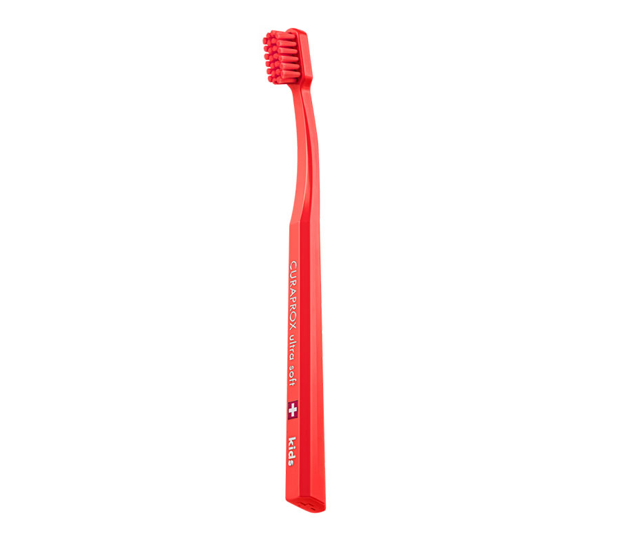 Набор зубных щеток Curaprox Kids 5500 Ultra Soft (2 шт.), (красная и фиолетовая)
