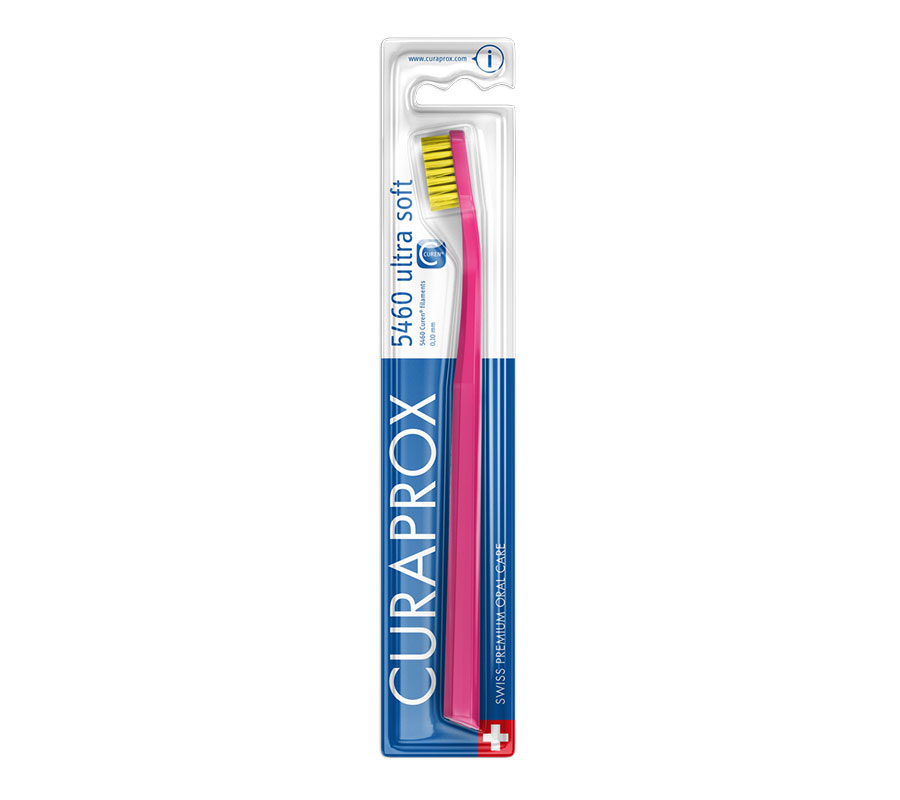 Набор зубных щеток Curaprox CS 5460 Ultra Soft (2 шт.), (синяя и малиновая)